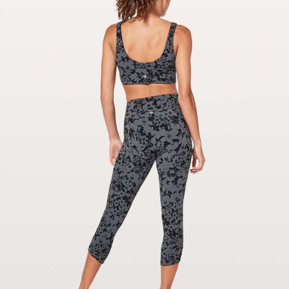 Lululemon All You Do Crop Efflorescent Nebula Floral Black Leggings size 10 - Picture 3 of 14